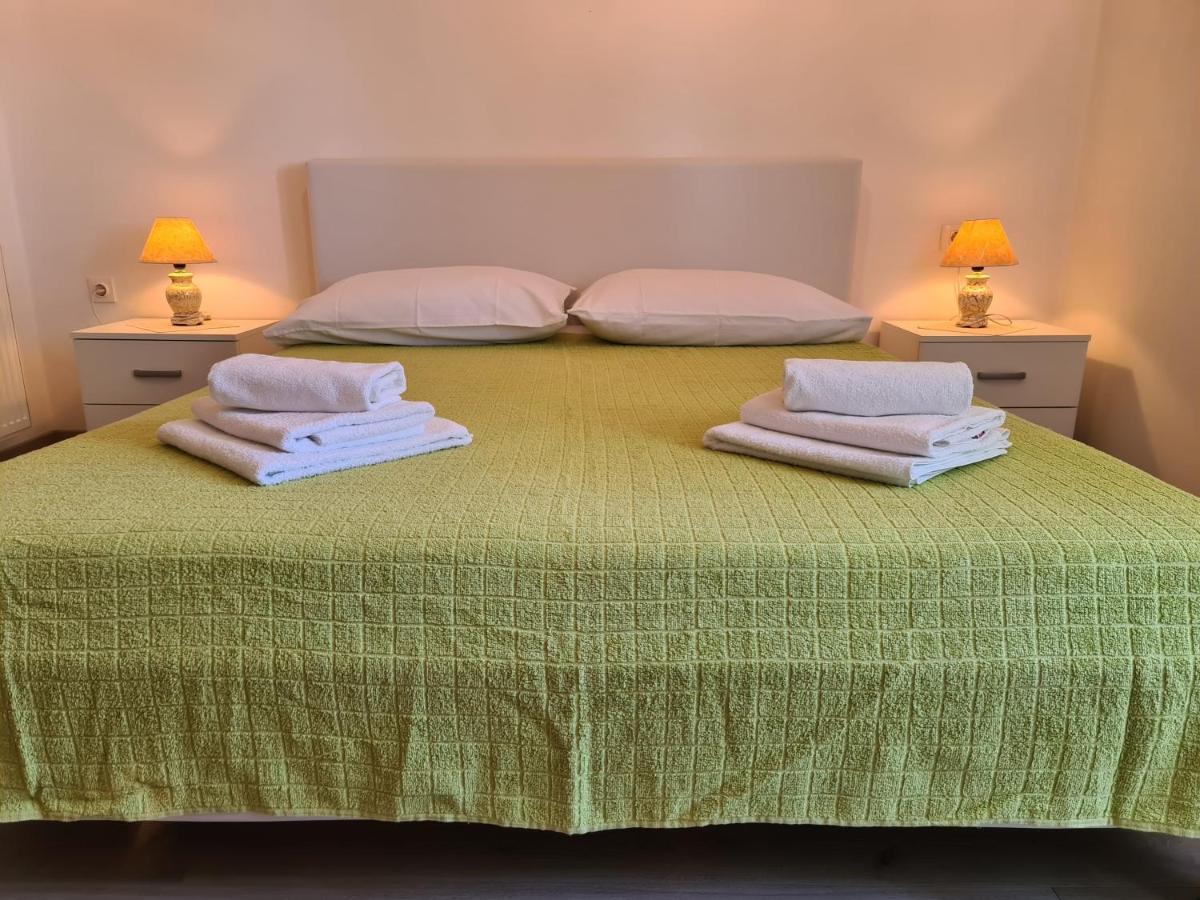 Apartment Cutul Salatic ภายนอก รูปภาพ