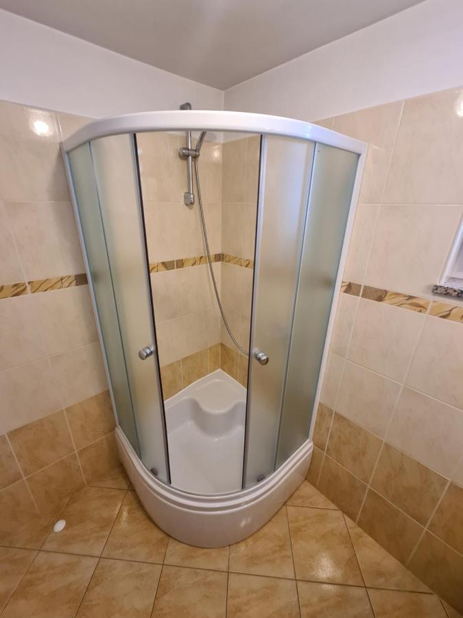Apartment Cutul Salatic ภายนอก รูปภาพ